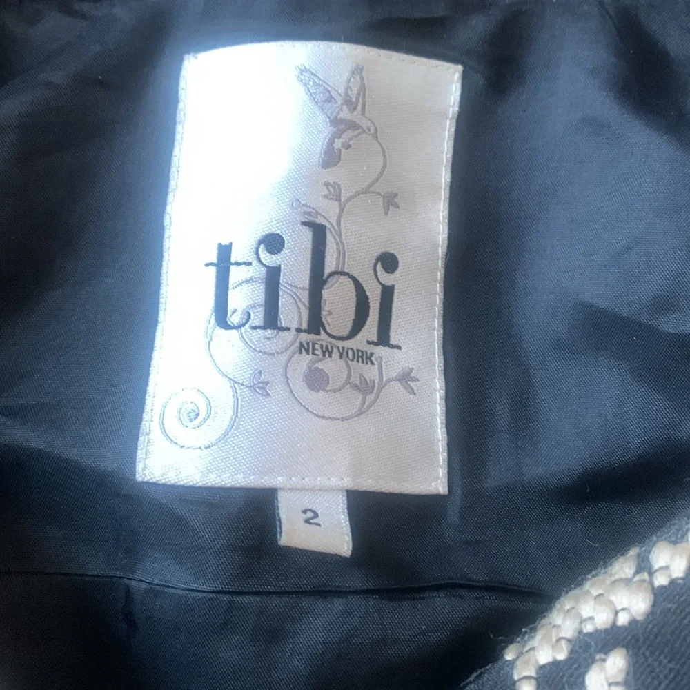 Tibi - Picture 2 of 2
